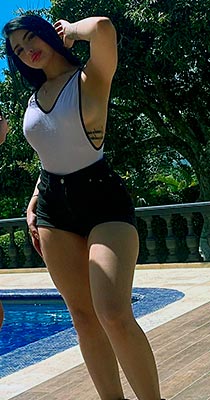 i am a woman from Colombia