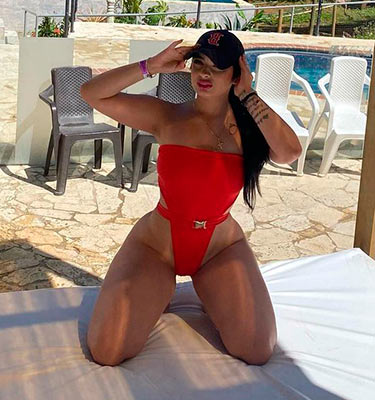 kind woman from Colombia