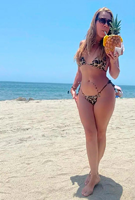 kind woman from Colombia